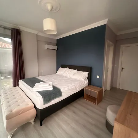 Nightblue Villa *